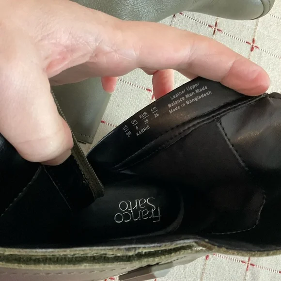 ☘️HP☘️ Franco Sarto “Karrie” Army Green Leather Combat Ankle Boots 9 Thick Sole - Picture 9 of 10